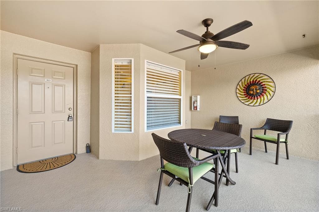 2860 Cypress Trace CIR # 1821, NAPLES FL 34119-25