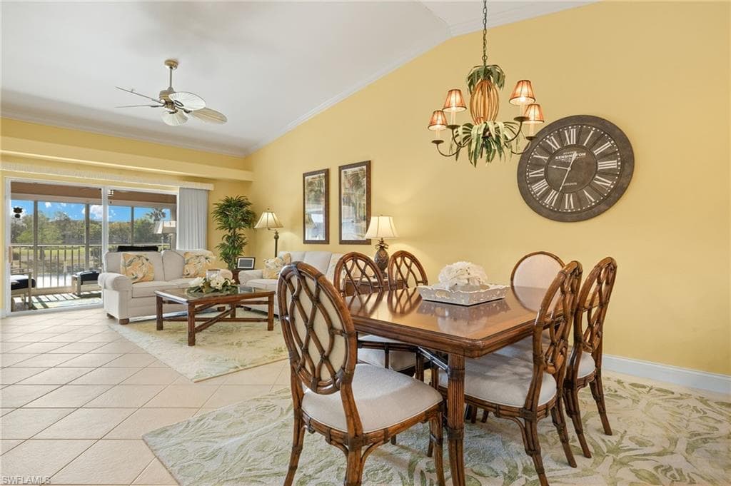 2860 Cypress Trace CIR # 1821, NAPLES FL 34119-6
