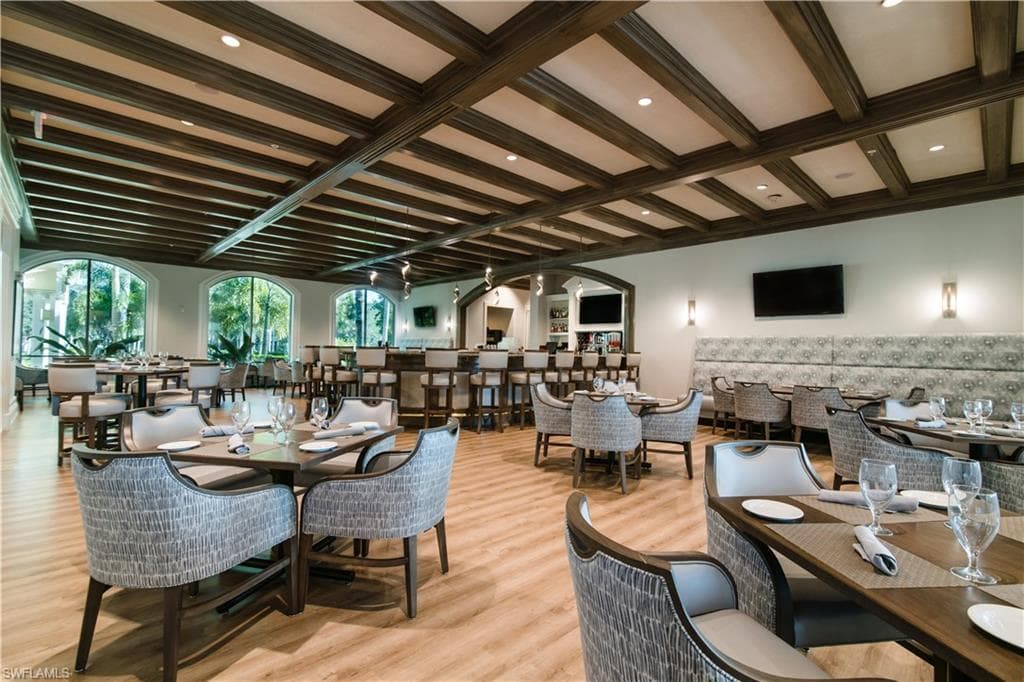 2860 Cypress Trace CIR # 1821, NAPLES FL 34119-39