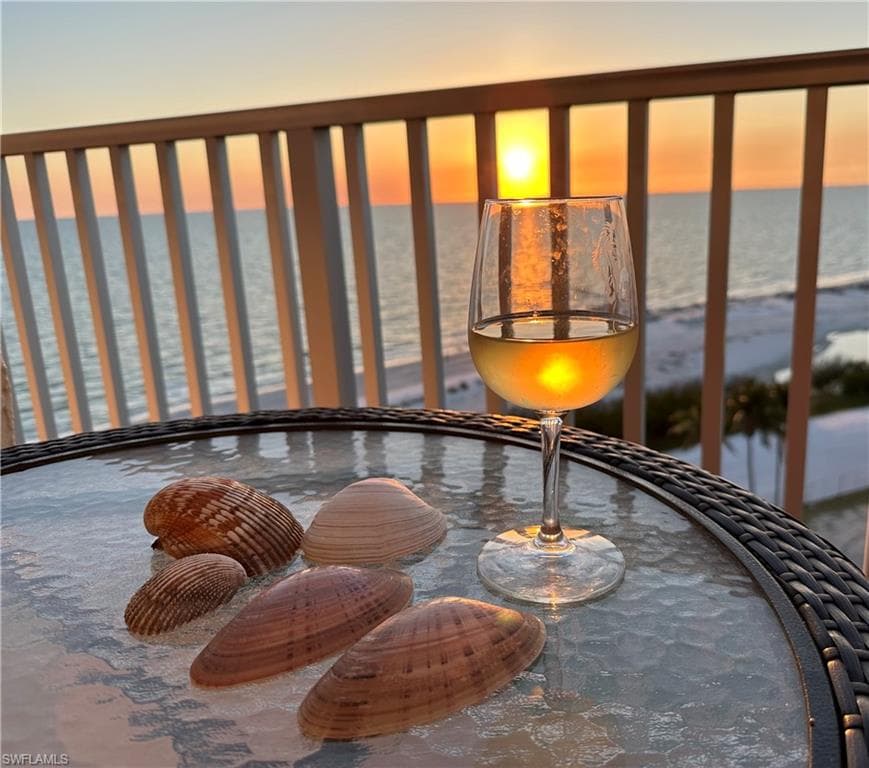 7300 Estero BLVD # 907, FORT MYERS BEACH FL 33931-10