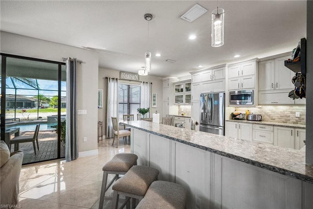 4334 Aurora ST, NAPLES FL 34119-19