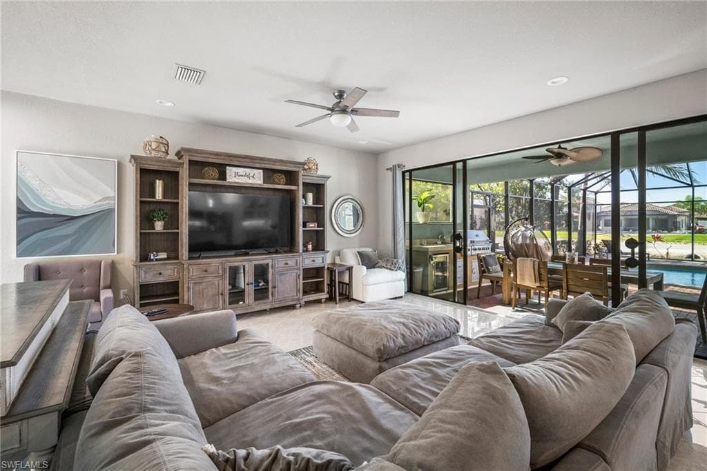 4334 Aurora ST, NAPLES FL 34119-17