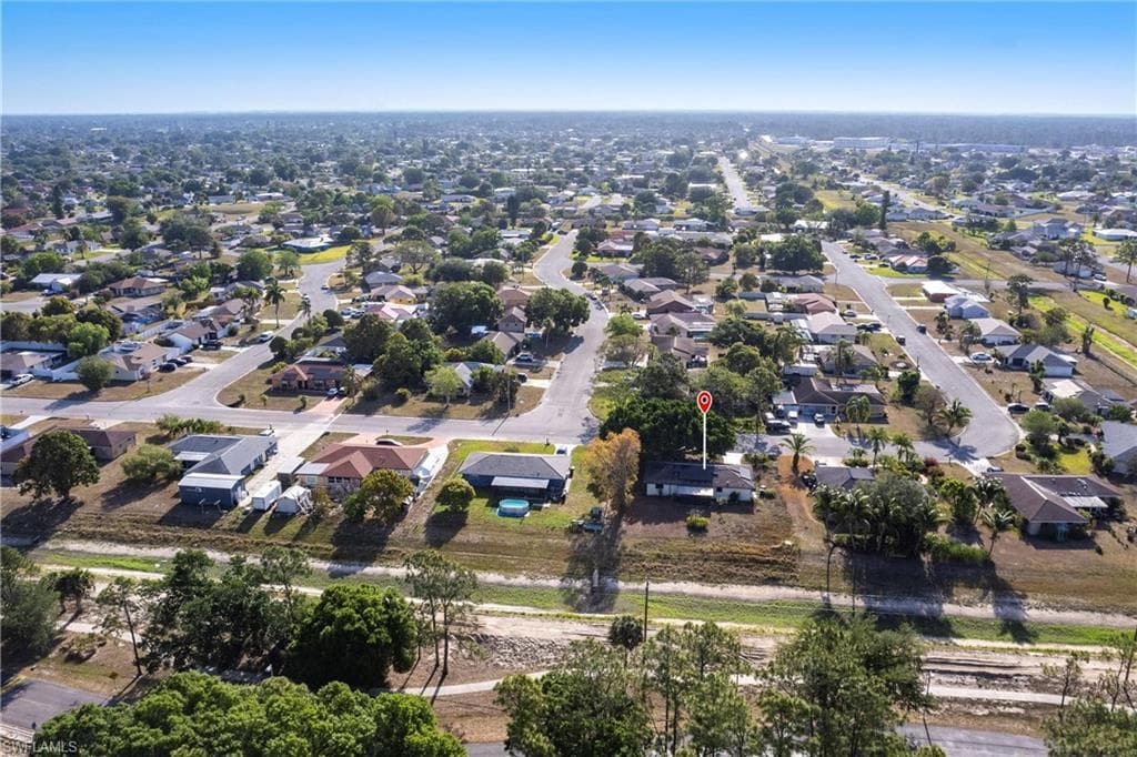 242 Ground Dove CIR, LEHIGH ACRES FL 33936-30