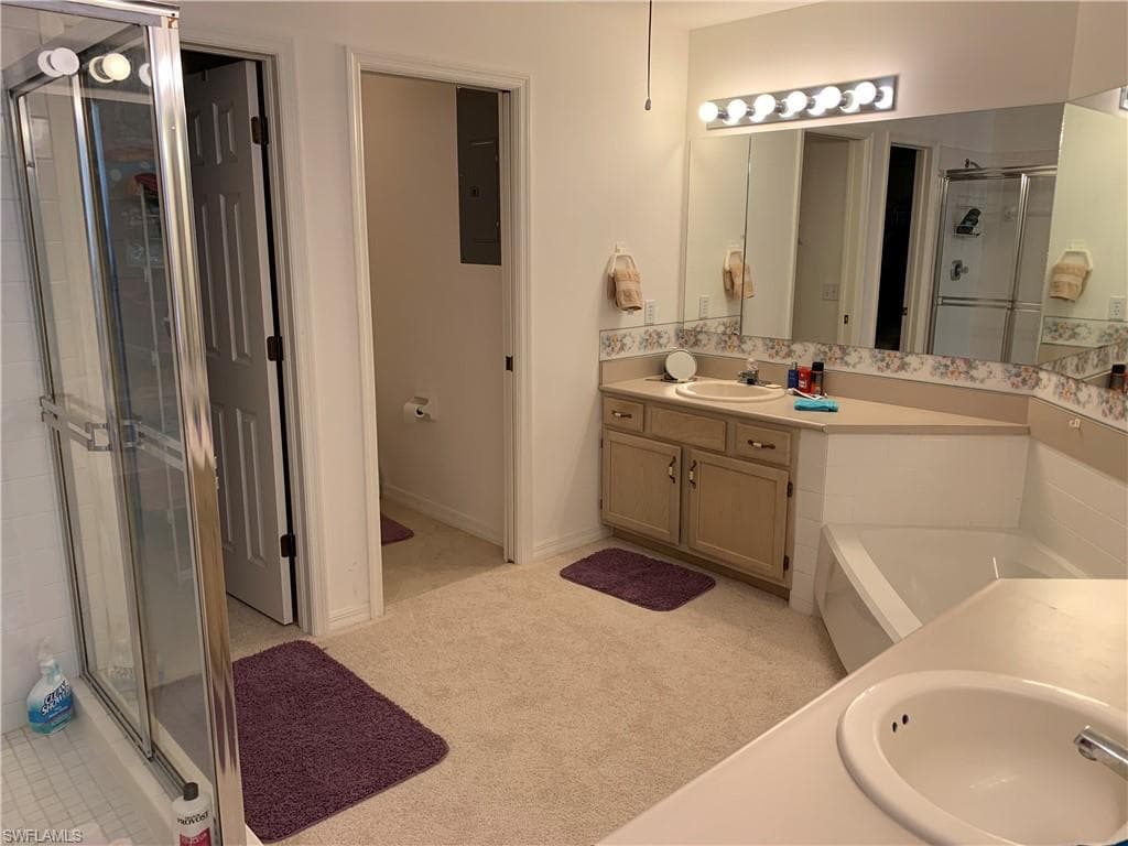 6617 Ilex CIR # A, NAPLES FL 34109-11