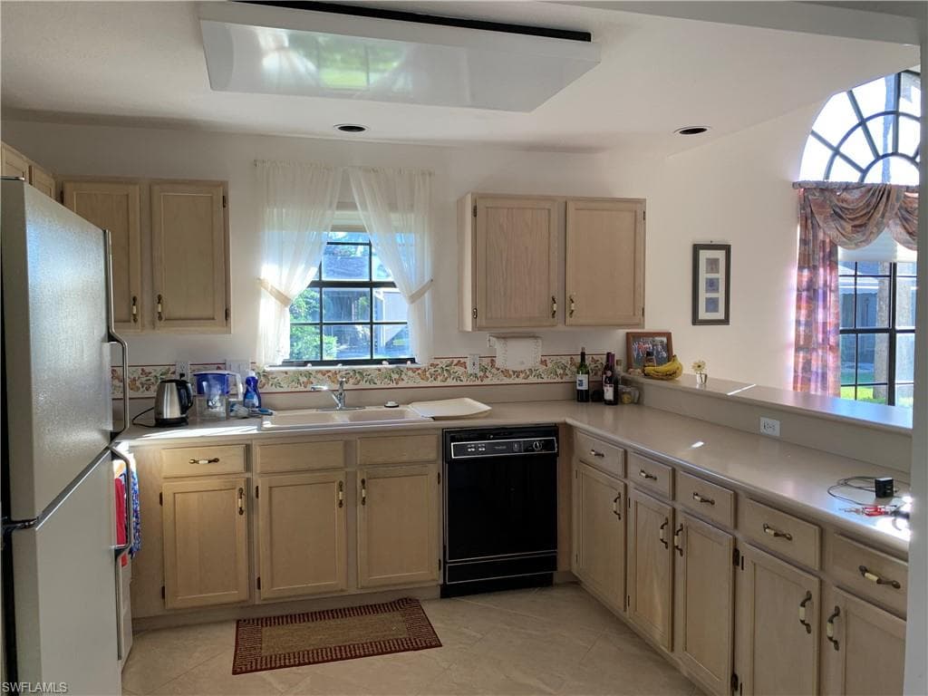 6617 Ilex CIR # A, NAPLES FL 34109-9