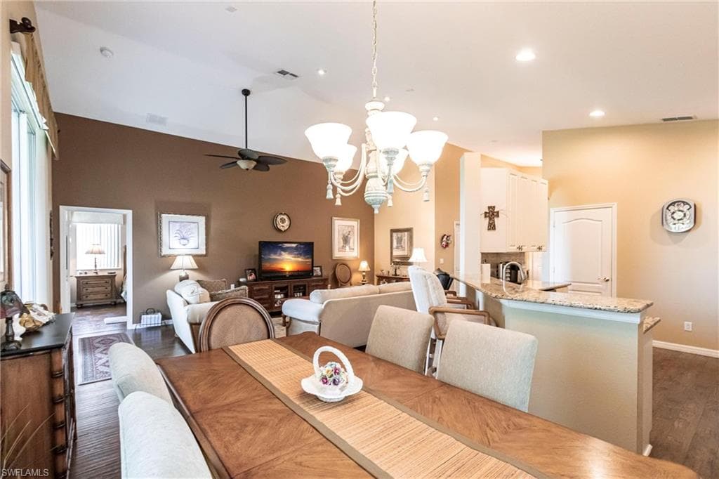 15289 Laguna Hills DR, FORT MYERS FL 33908-16