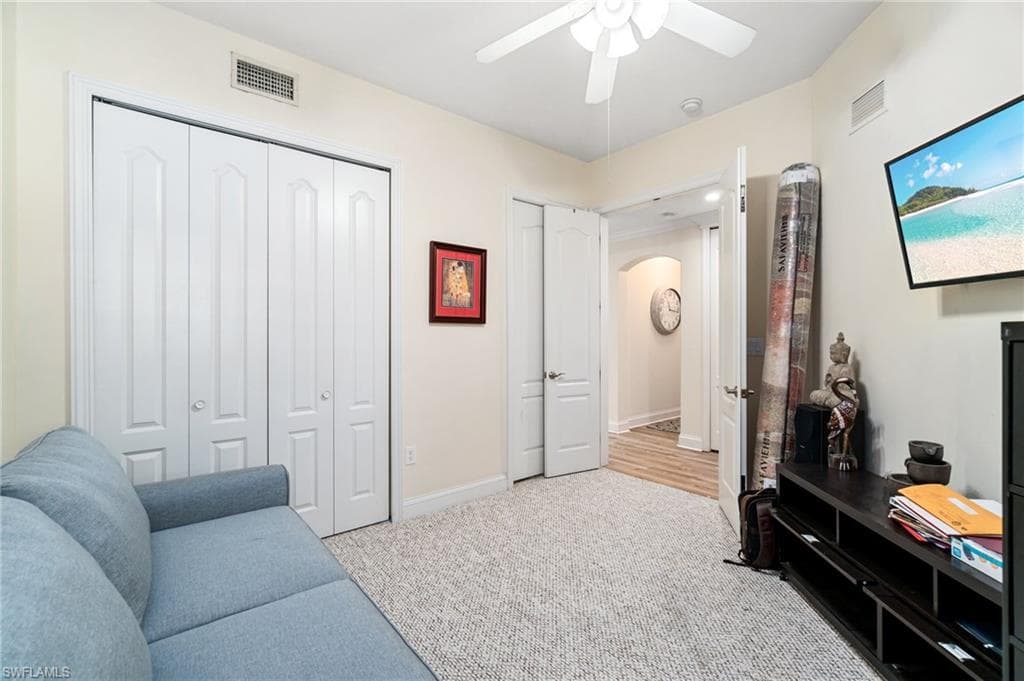 1259 Carpazi CT # 302, NAPLES FL 34105-5