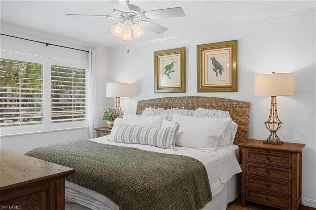 380 4th AVE S # 380, NAPLES FL 34102-15