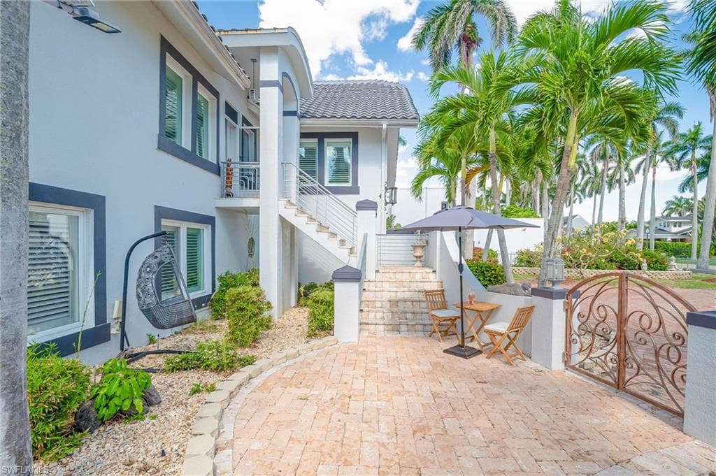 1205 Caloosa DR, FORT MYERS FL 33901-11