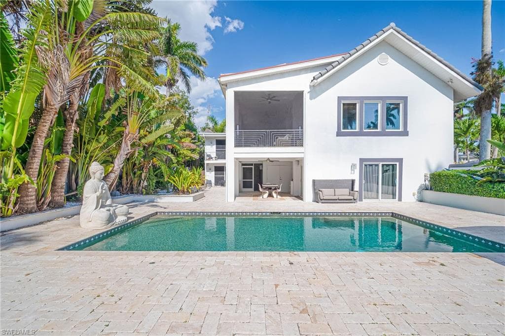 1205 Caloosa DR, FORT MYERS FL 33901-3