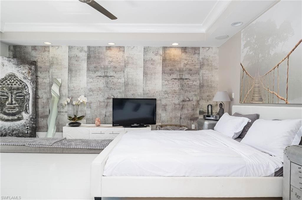 1205 Caloosa DR, FORT MYERS FL 33901-24