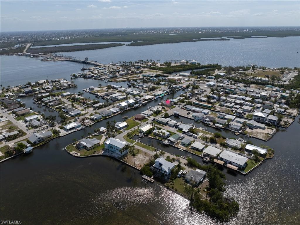 11476 May ST, MATLACHA FL 33993-16