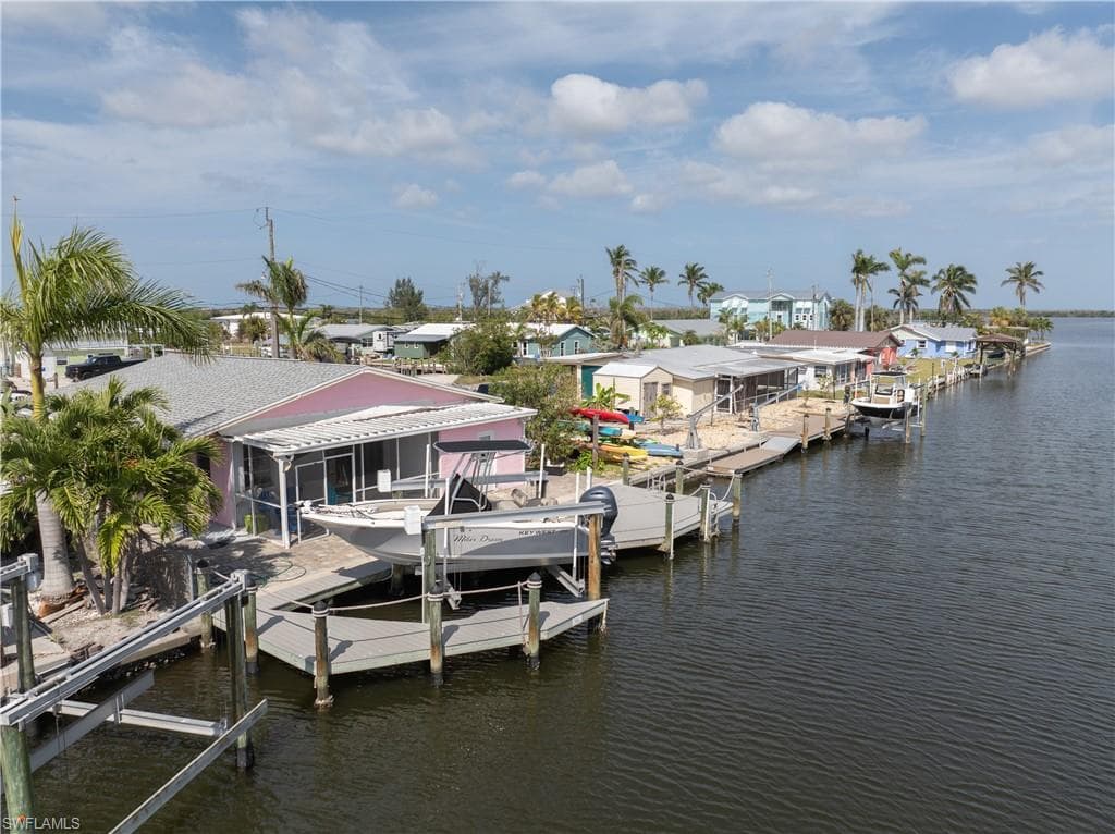 11476 May ST, MATLACHA FL 33993-17