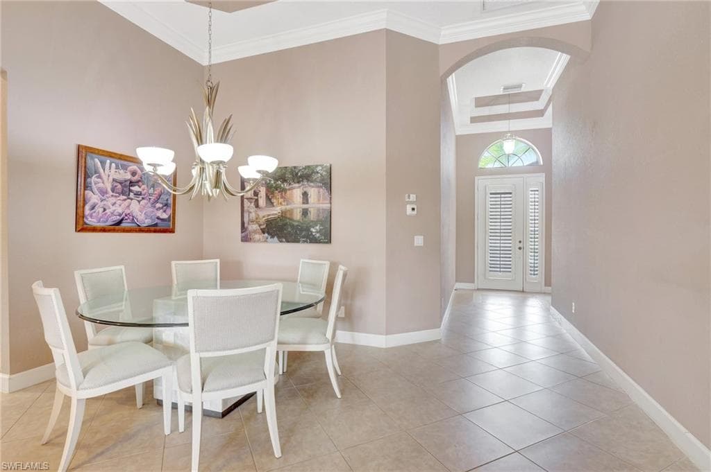 7903 Founders CIR, NAPLES FL 34104-5