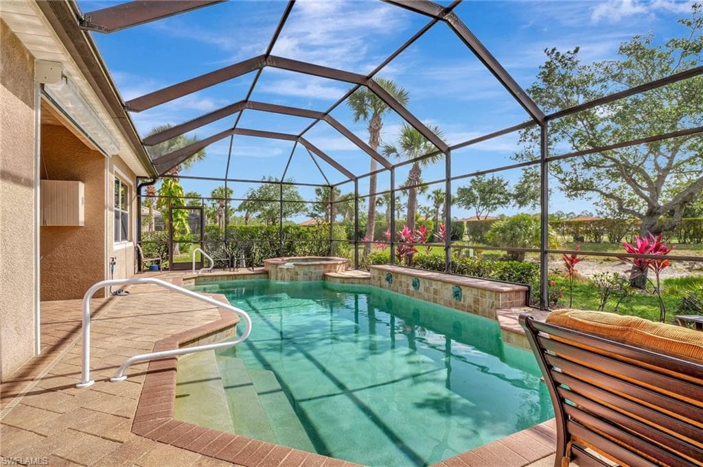 7903 Founders CIR, NAPLES FL 34104-27