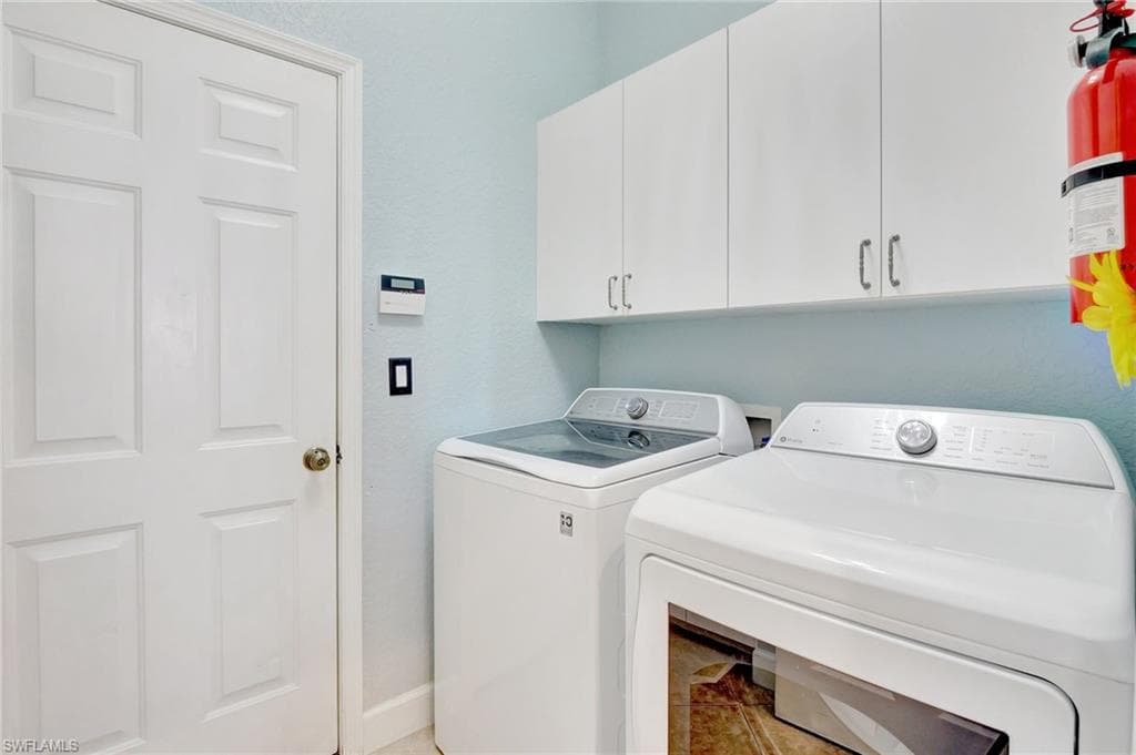 7903 Founders CIR, NAPLES FL 34104-24