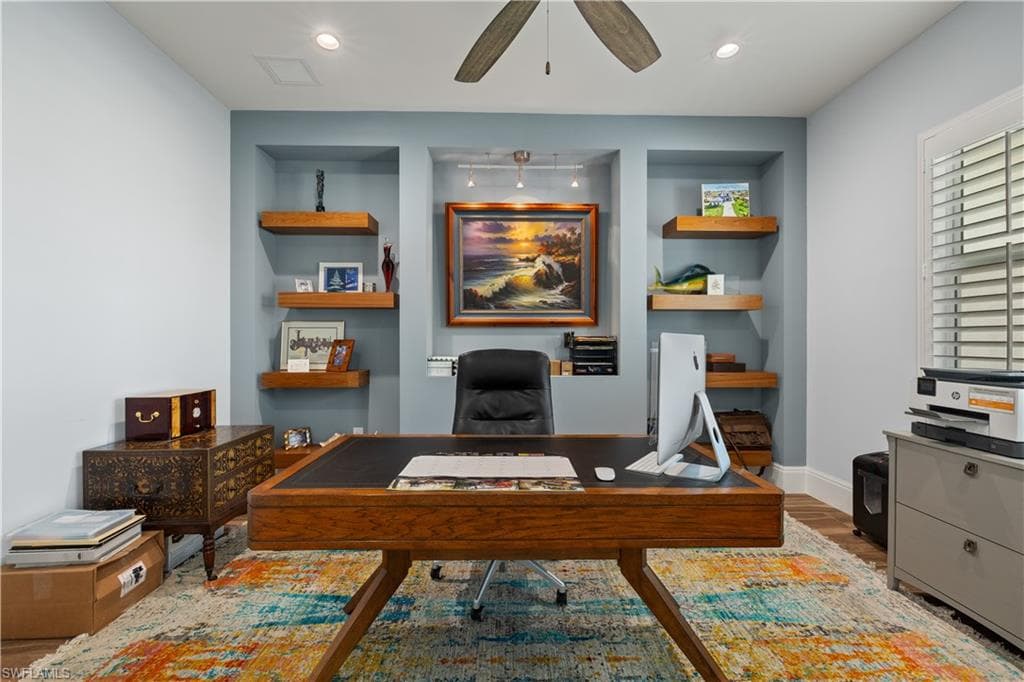 6617 Joanna CIR, FORT MYERS FL 33919-32