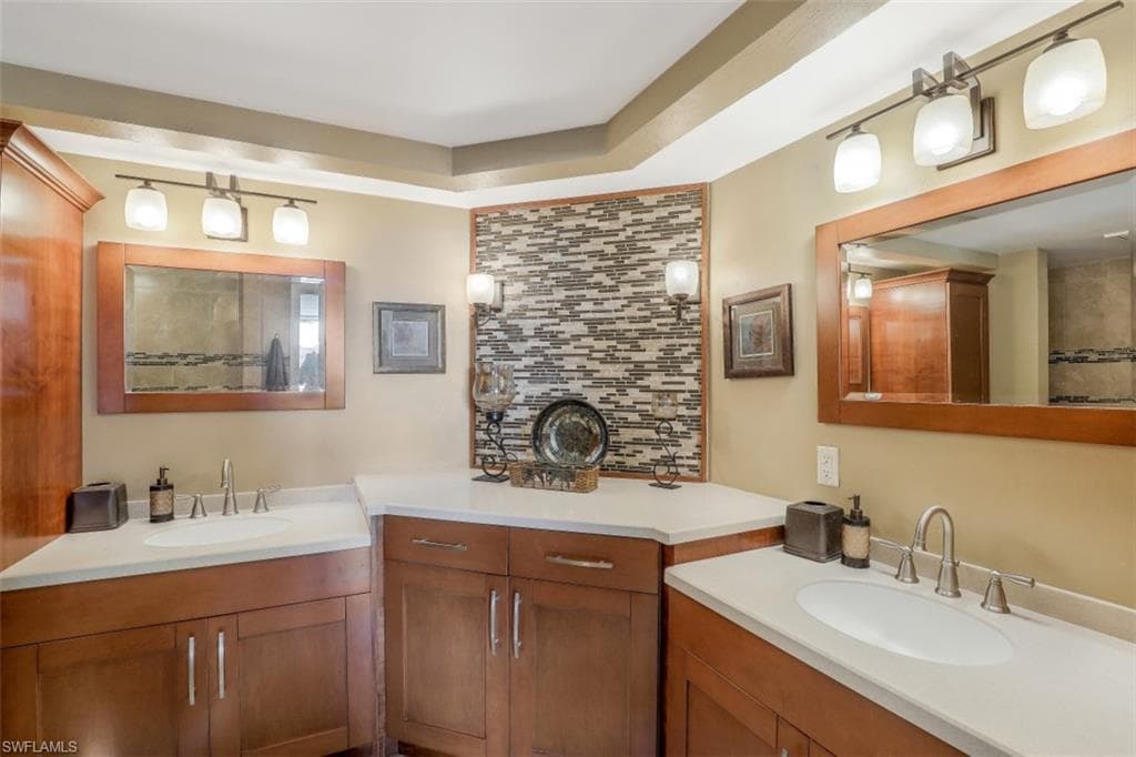 21 Bluebill AVE # B401, NAPLES FL 34108-14