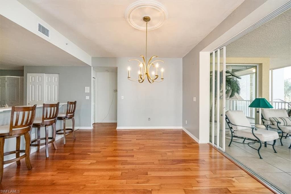 782 Eagle Creek DR # 203, NAPLES FL 34113-10