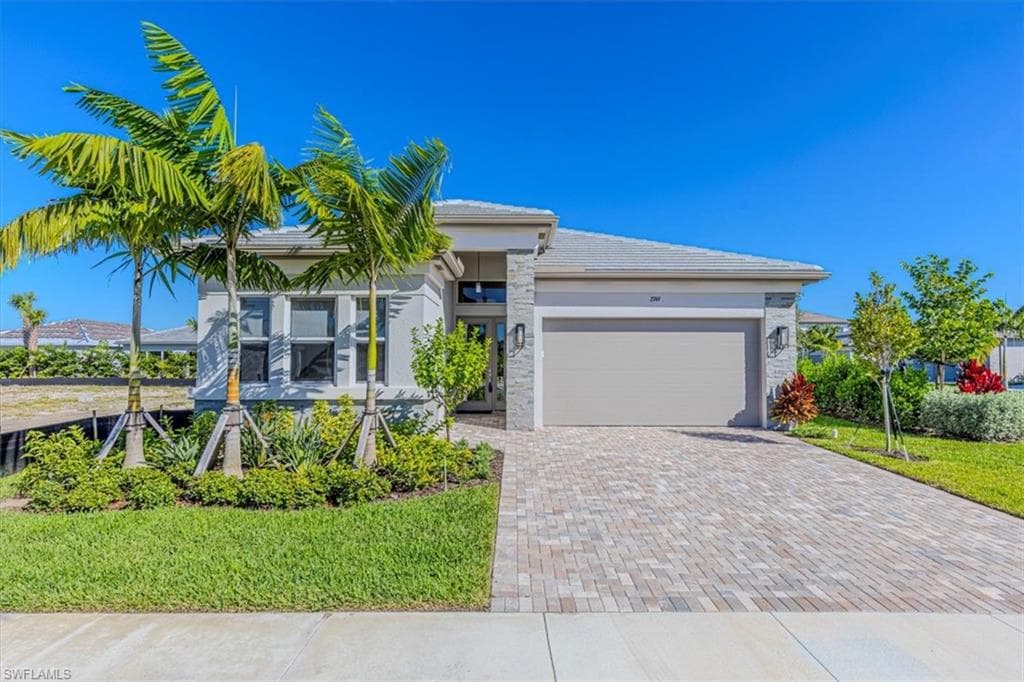 2749 Durham CIR, NAPLES FL 34112-1