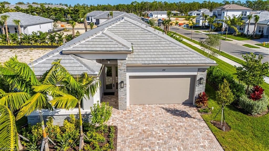 2749 Durham CIR, NAPLES FL 34112-2