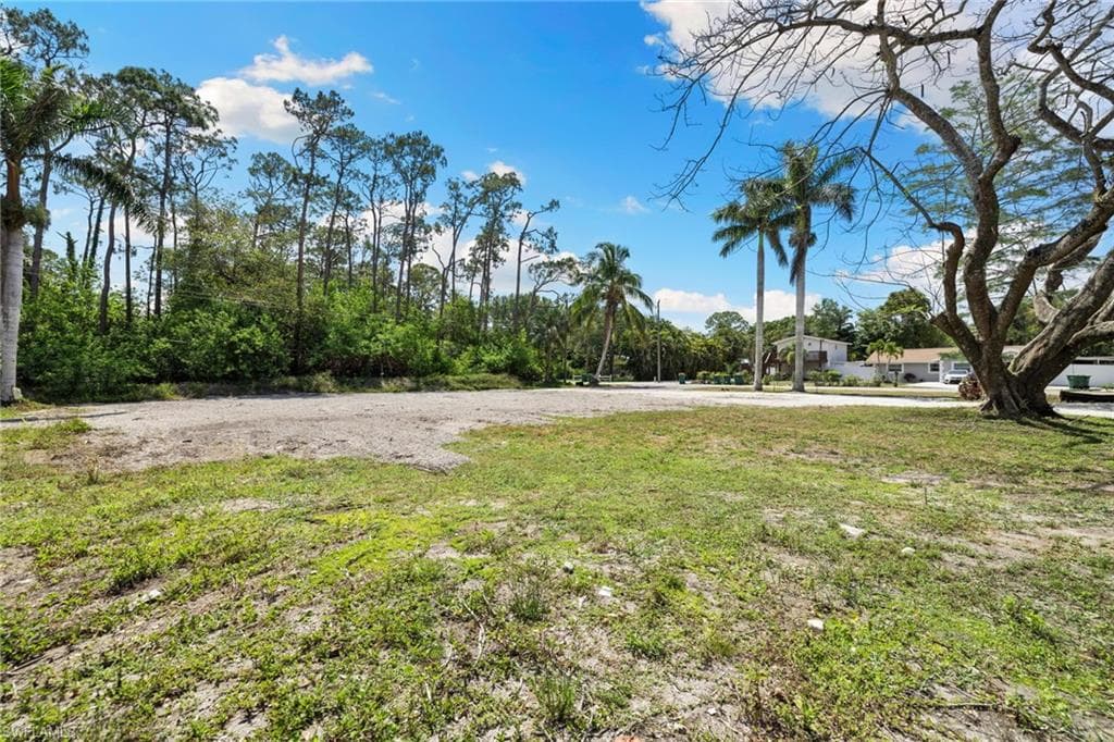 3417 Guilford RD, NAPLES FL 34112-8