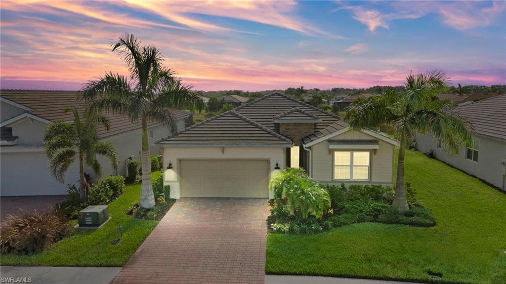 14537 Stern WAY, NAPLES FL 34114-1