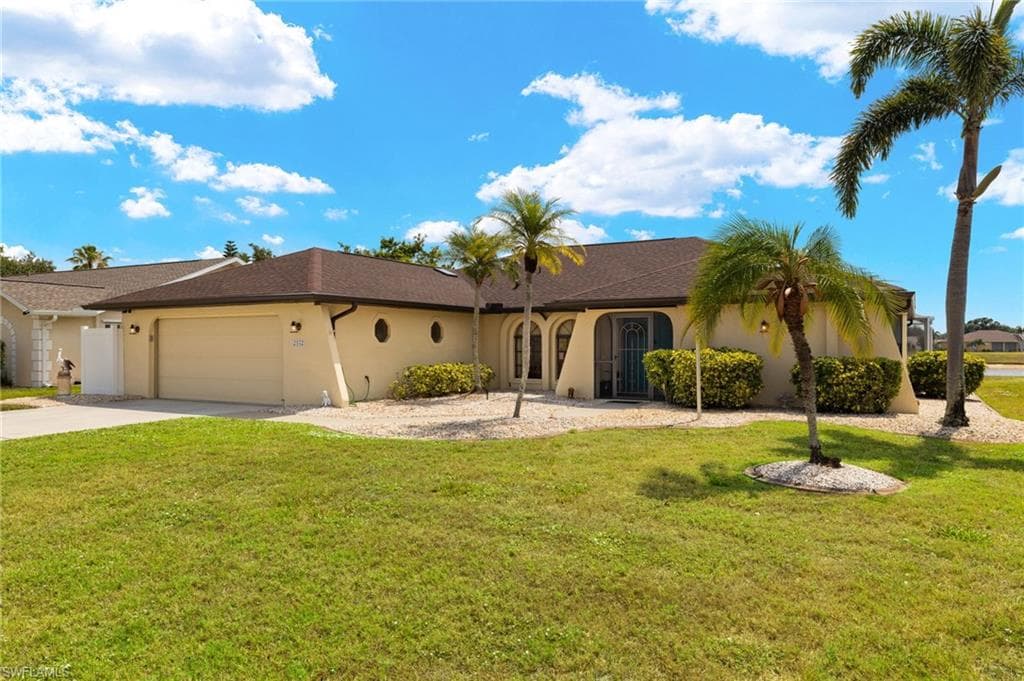 2152 Taiwan CT, PUNTA GORDA FL 33983-32