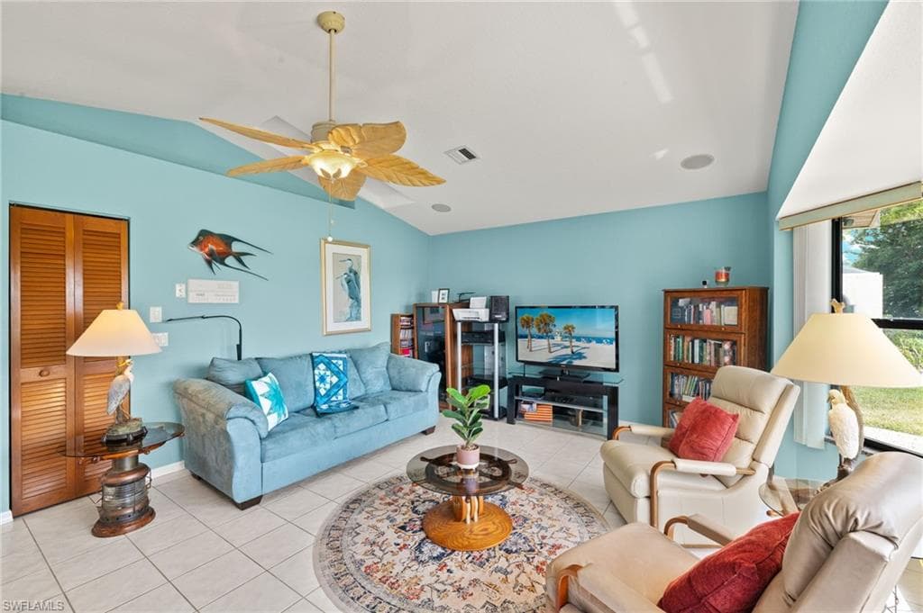 2152 Taiwan CT, PUNTA GORDA FL 33983-14