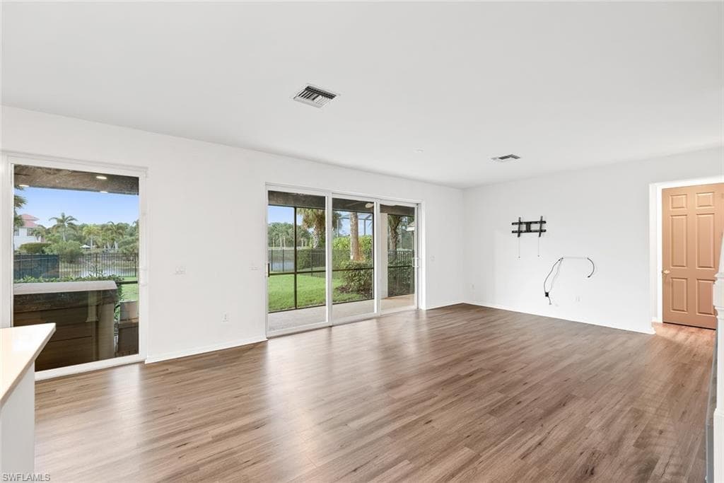 15639 Angelica DR, ALVA FL 33920-12