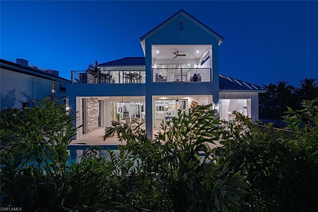 1380 Pelican AVE, NAPLES FL 34102-26