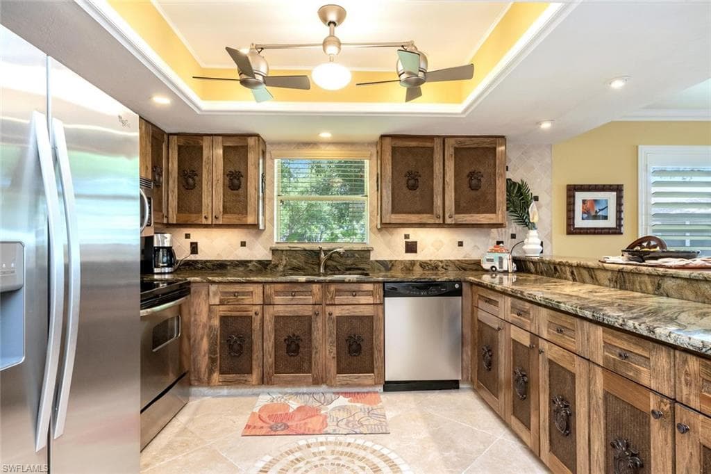 6680 Ilex CIR # A, NAPLES FL 34109-5