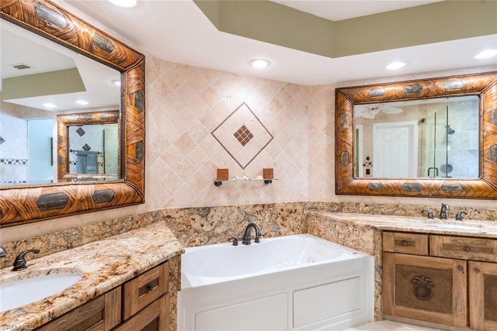 6680 Ilex CIR # A, NAPLES FL 34109-10