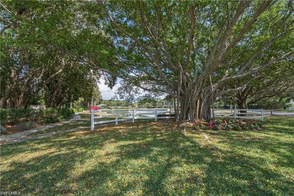 6680 Ilex CIR # A, NAPLES FL 34109-30