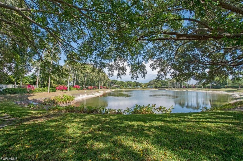 6680 Ilex CIR # A, NAPLES FL 34109-28