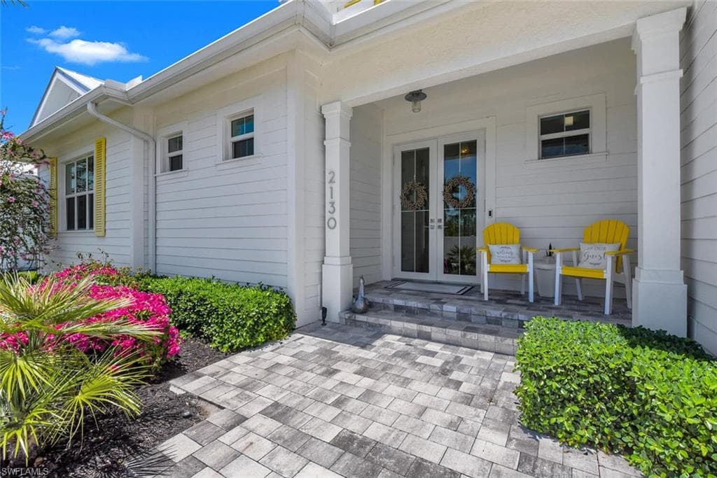 2130 Curtis ST, NAPLES FL 34112-2