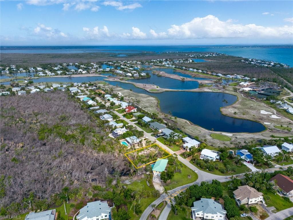 1032 Sand Castle RD, SANIBEL FL 33957-6