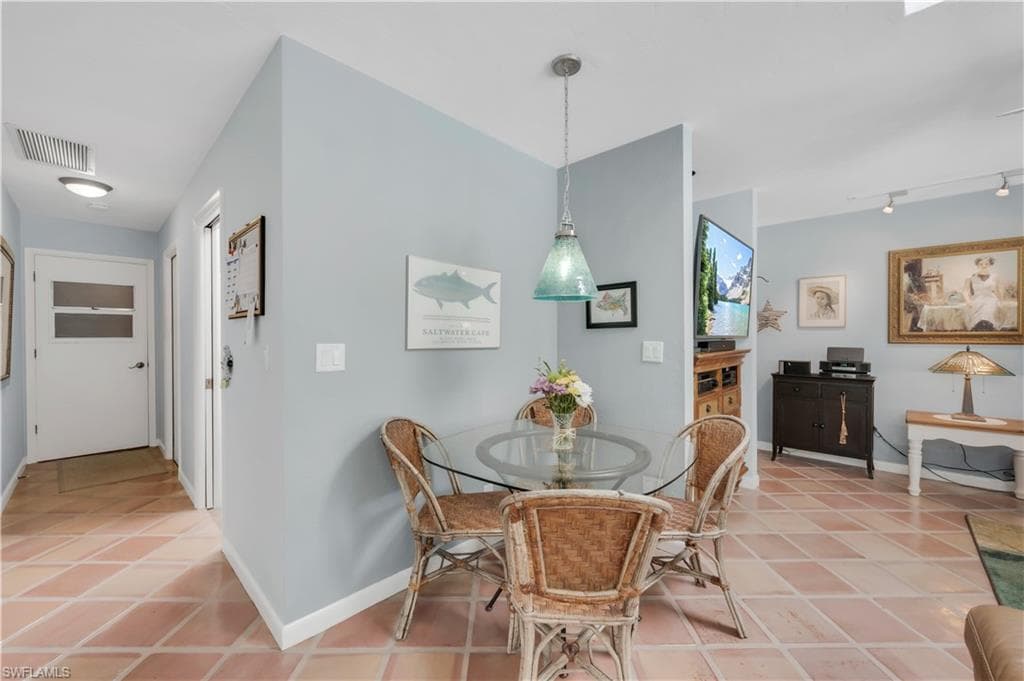 1195 Windswept AVE, NAPLES FL 34109-9