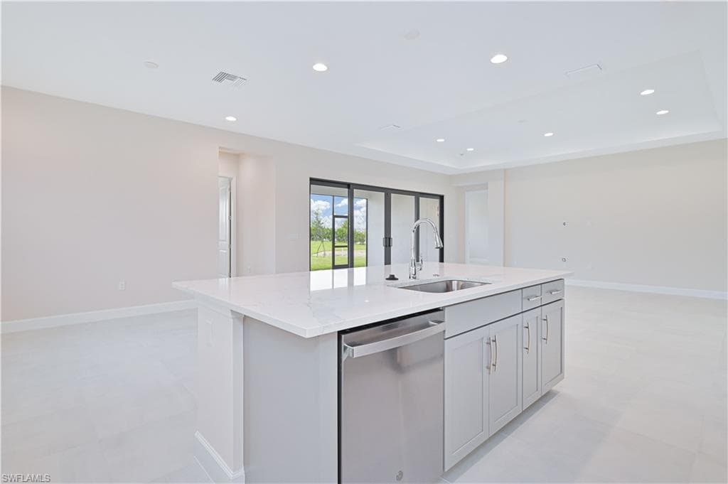 14343 Hogarth PL, FORT MYERS FL 33905-12