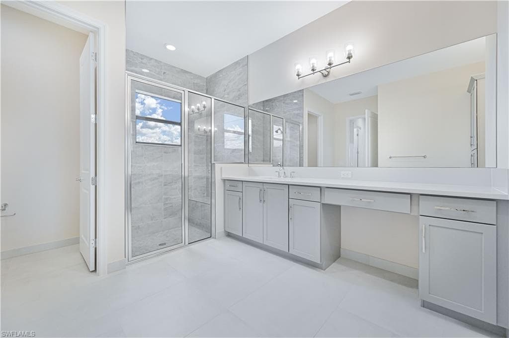 14343 Hogarth PL, FORT MYERS FL 33905-19