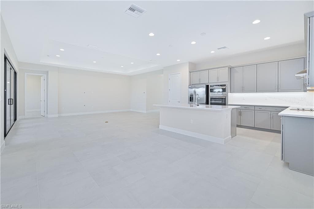 14343 Hogarth PL, FORT MYERS FL 33905-13