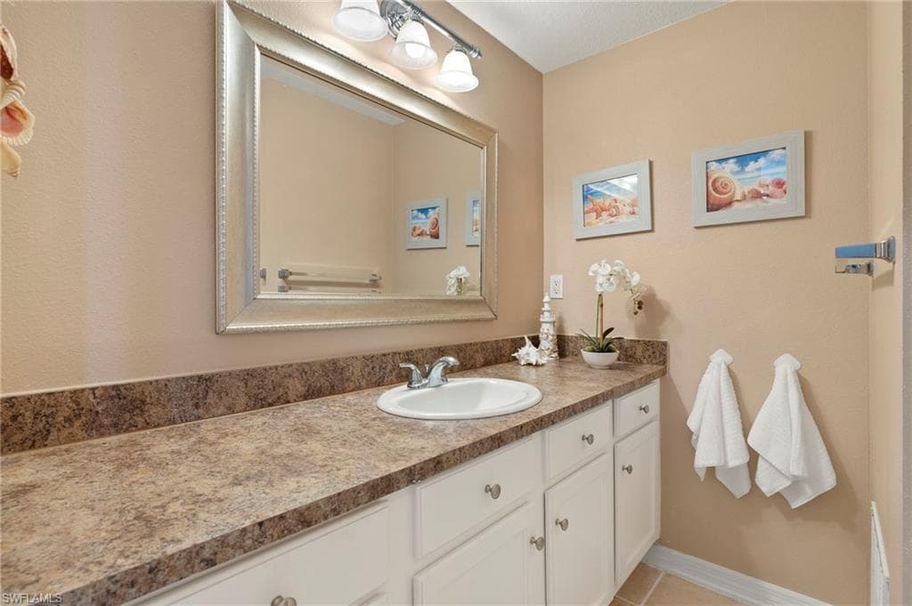 3330 N Key DR # 6, NORTH FORT MYERS FL 33903-21