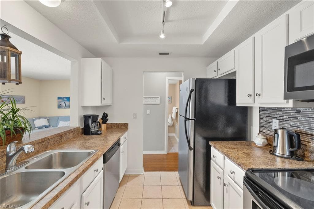 3330 N Key DR # 6, NORTH FORT MYERS FL 33903-13