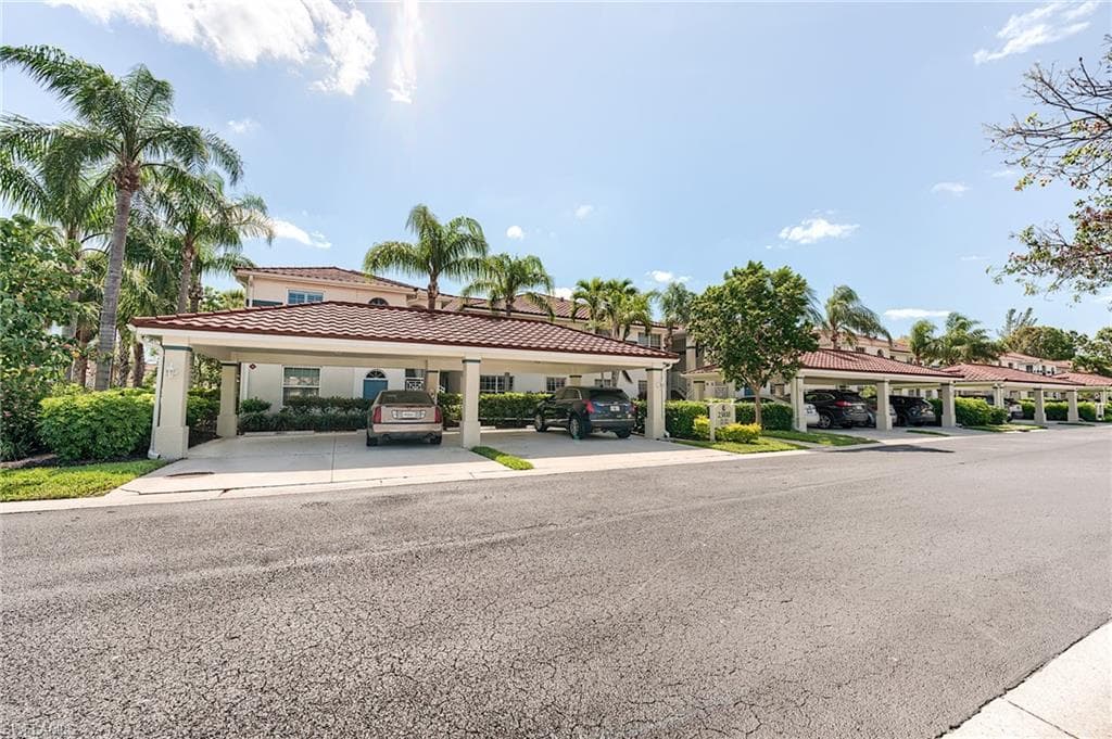 23810 Marbella Bay RD # 202, ESTERO FL 34135-29