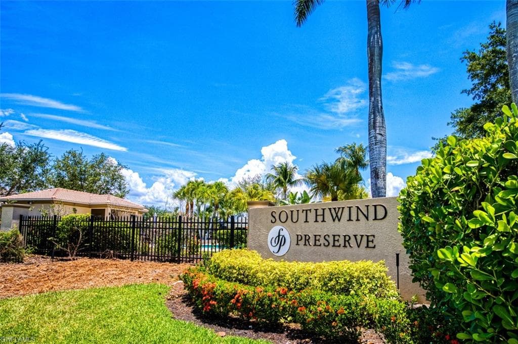 8356 Southwind Bay CIR, FORT MYERS FL 33908-27