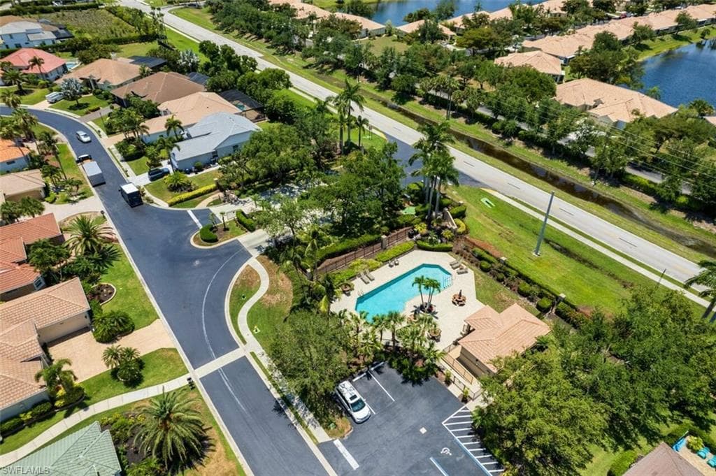 8356 Southwind Bay CIR, FORT MYERS FL 33908-28