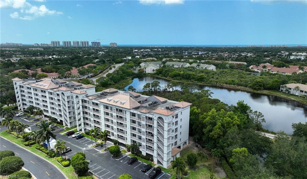 28700 Trails Edge BLVD # 404, BONITA SPRINGS FL 34134-21