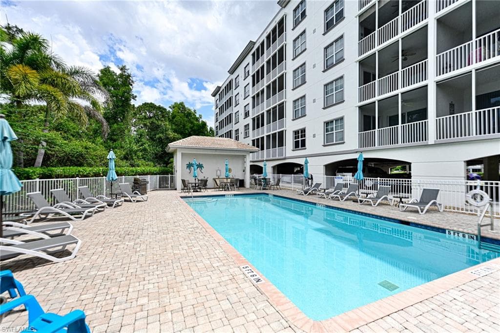 28700 Trails Edge BLVD # 404, BONITA SPRINGS FL 34134-18