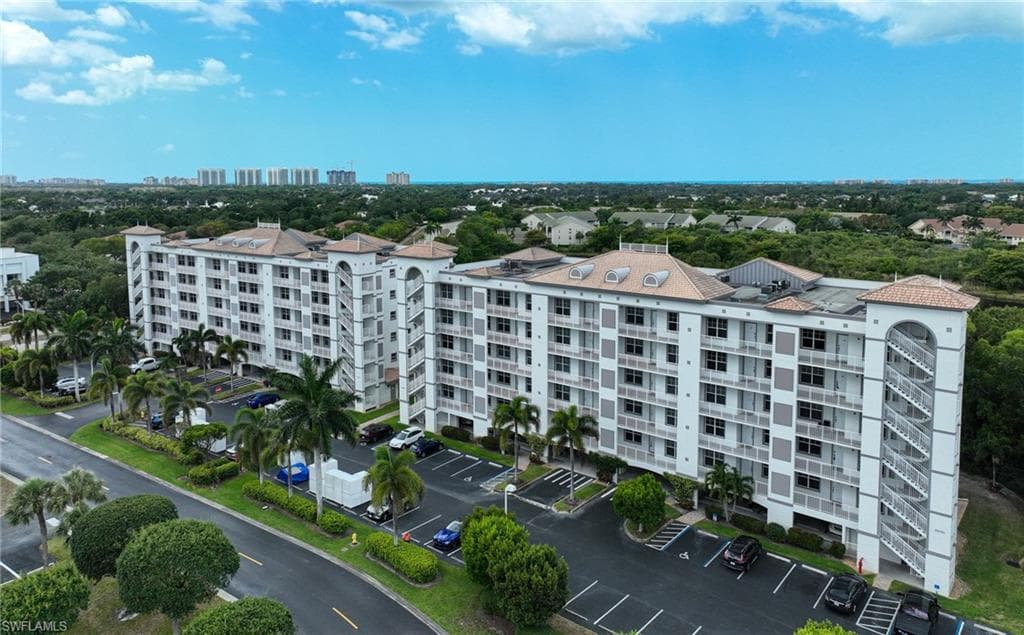 28700 Trails Edge BLVD # 404, BONITA SPRINGS FL 34134-20