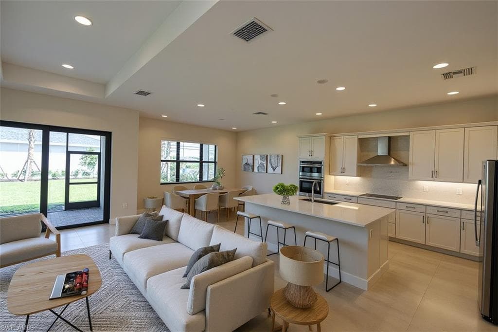 14359 Hogarth PL, FORT MYERS FL 33905-5